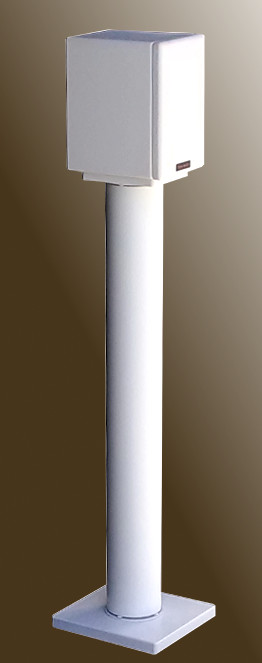 white Role Audio Kayak